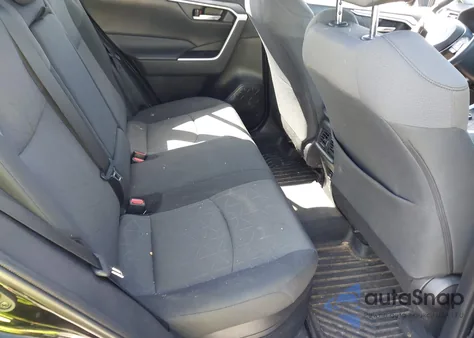 2020 Toyota Rav4 Hybrid Xle z USA, uszkodzony, nr VIN 2T3RWRFVXLW092344